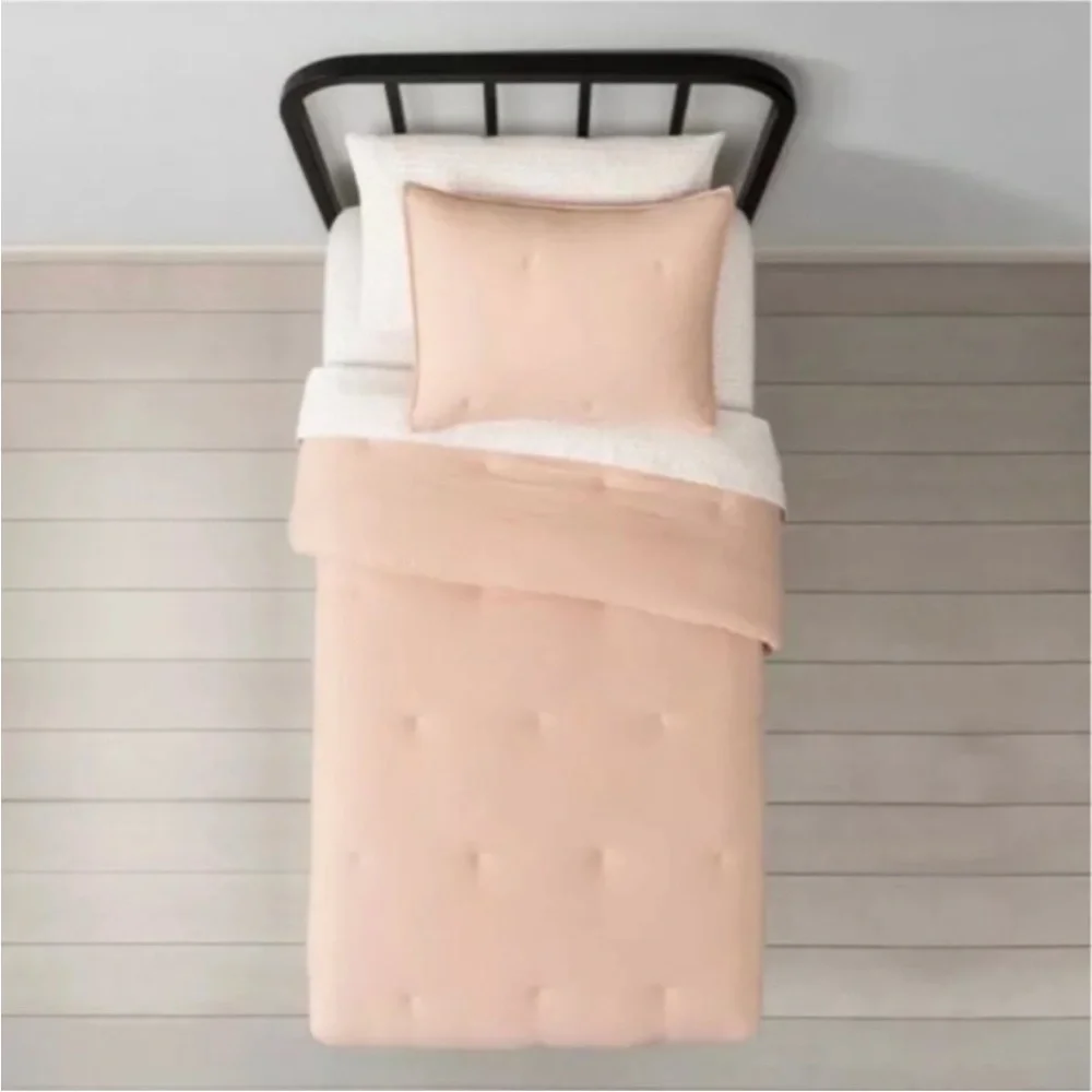 HEARTH & HAND NWT comforter set -spa peach -twin